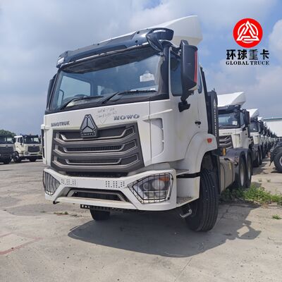 Tout neuf HOWO NX 6x4 430HP à la main droite Tracteur camion Prime Mover pour la Tanzanie Logistique