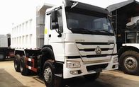 3 axe HOWO camion à benne basculante résistant de 30 tonnes dans le type de transmission manuelle de l'euro 2 de l'Afrique