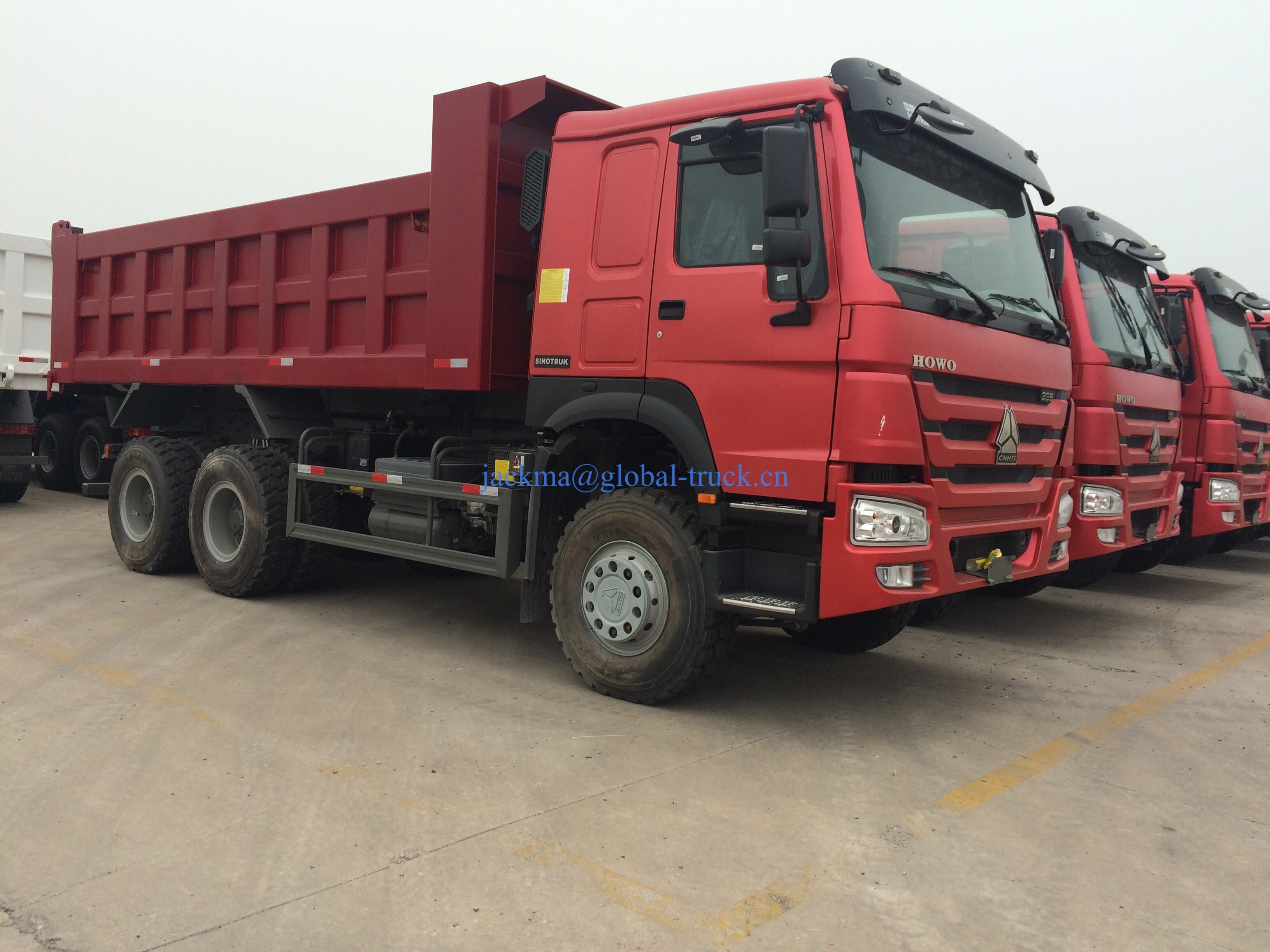 Camion de décharge de 6x4 d'occasion SINOTRUK HOWO Tonnes 10 roues Camion de décharge d'occasion