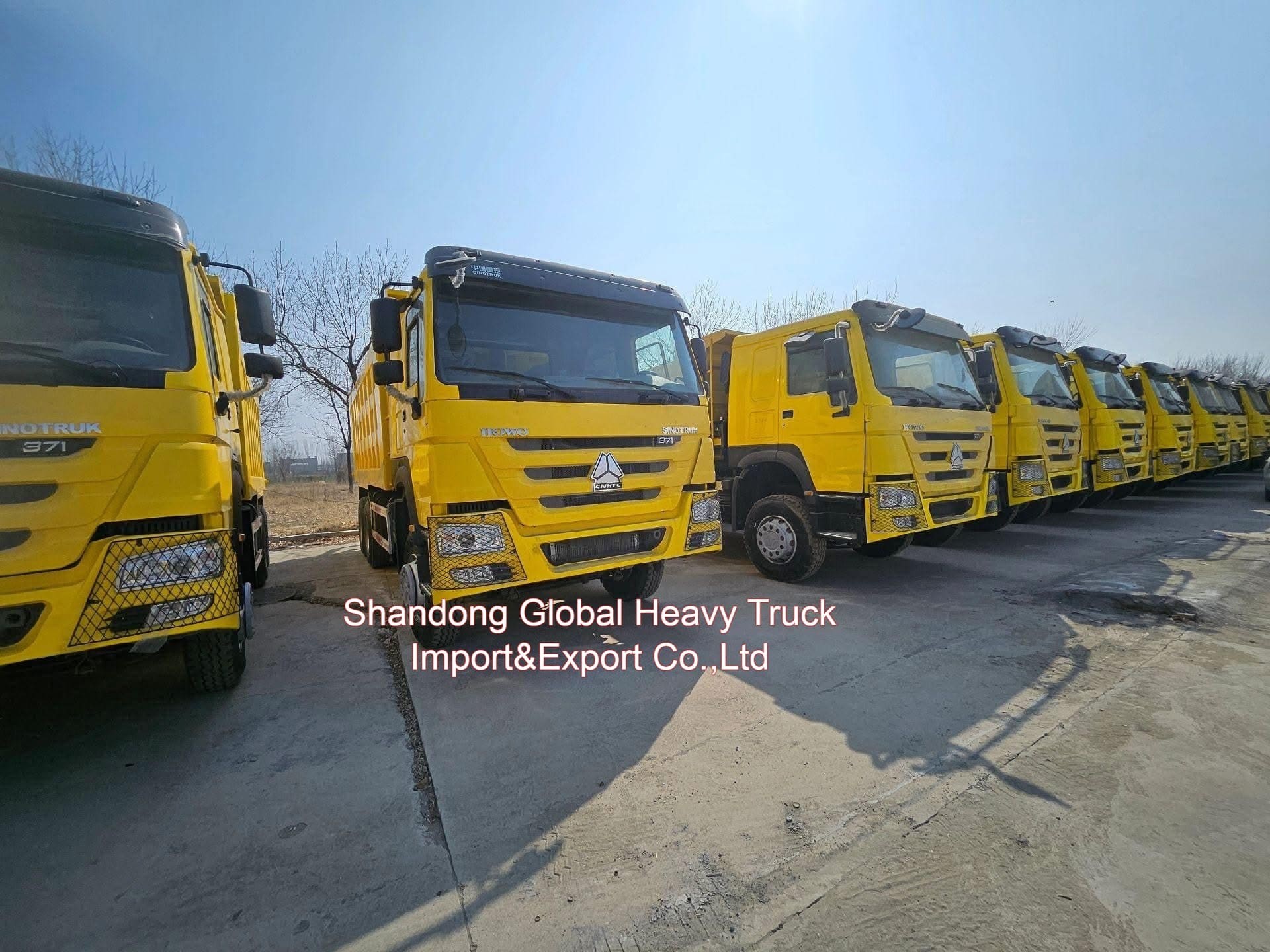 Camion lourd national chinois HOWO 6X4 371HP Camion déchargeurCamion lourd national chinois