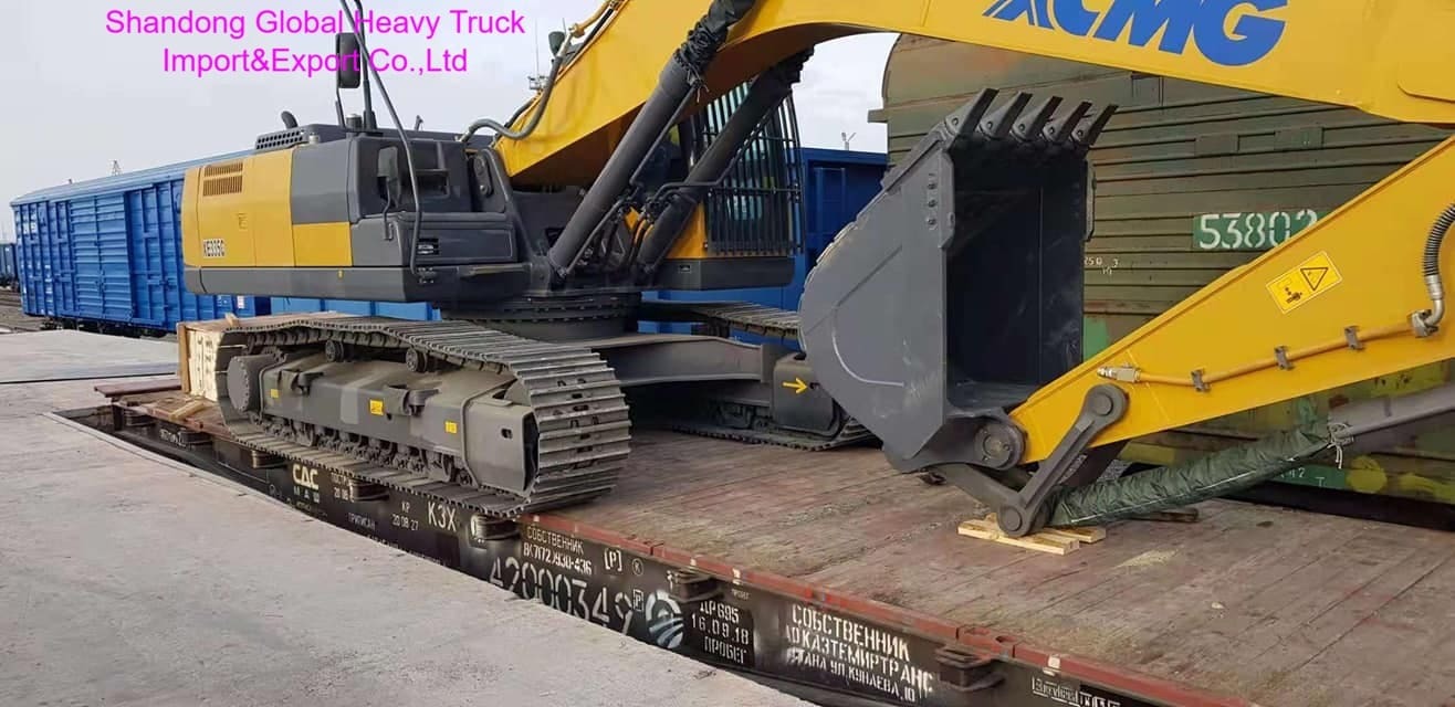 Excavatrice hydraulique sur chenilles de 33,5 tonnes de marque XCMG avec moteur haute performance pour applications intensives