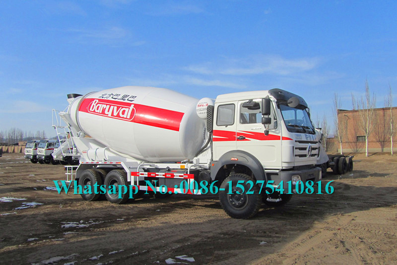 2638 la conduite à droite concrète toute neuve de camion de mélangeur de transit du benz 6x6 10cbm de 380hp Beiben Mercedes facultative