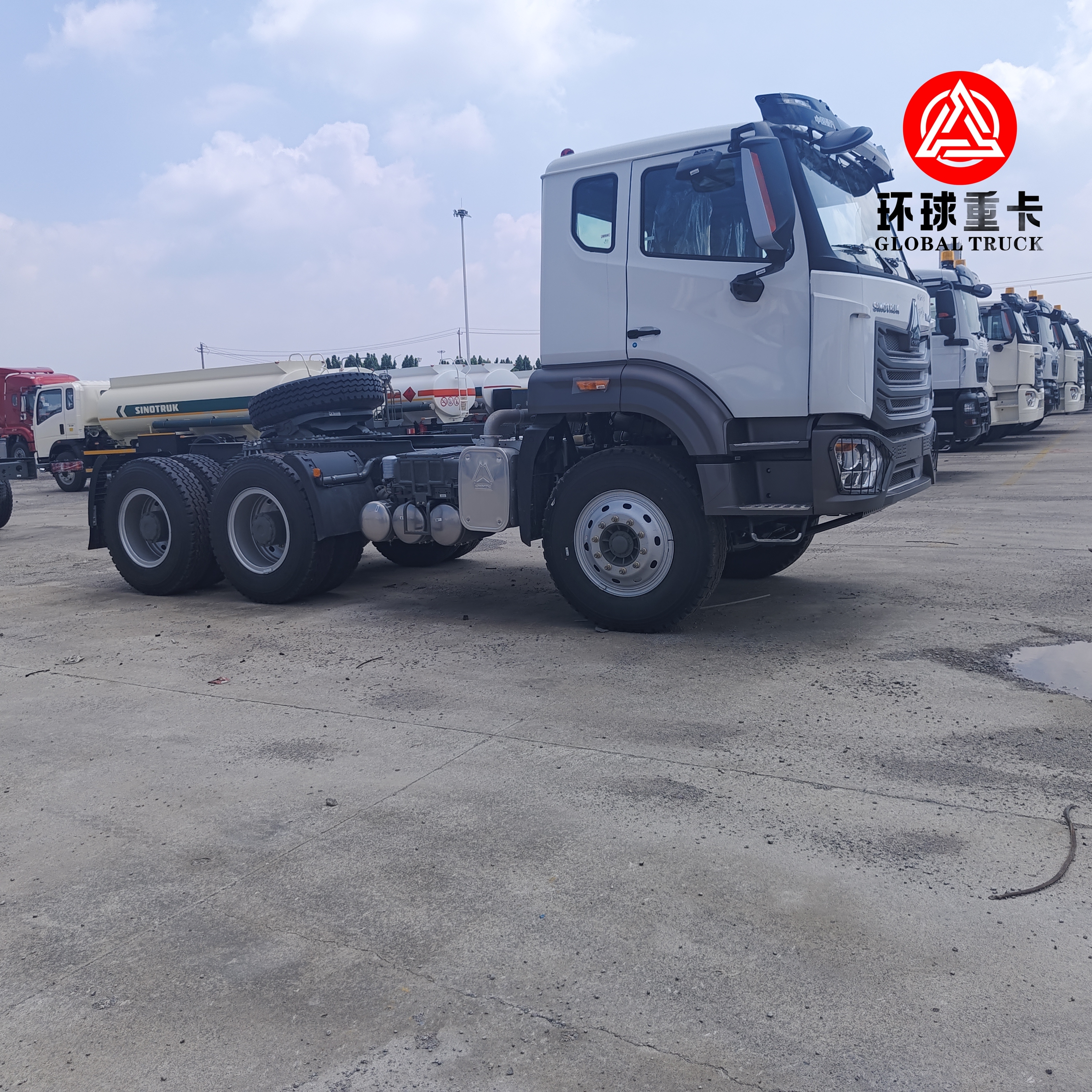 Nouveau camion tracteur Sinotruk HOWO NX 6x4 430CV, tracteur routier robuste pour le transport de marchandises