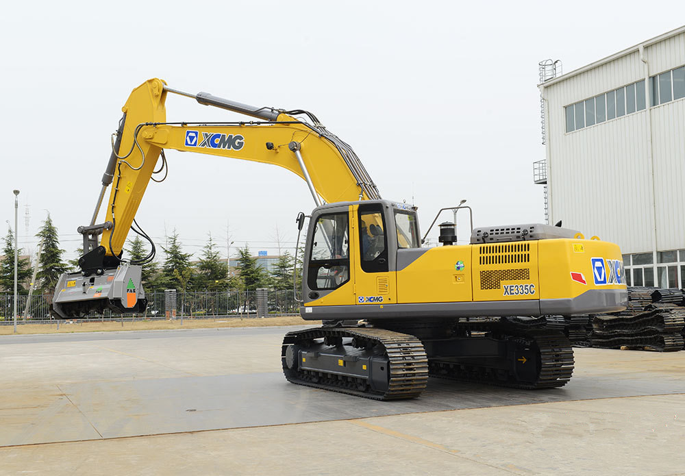 Machines de construction de routes d'ouvreur de chenille de XE335C KD avec le moteur d'ISUZU AA-6HK1XQP et le poids 33000kg